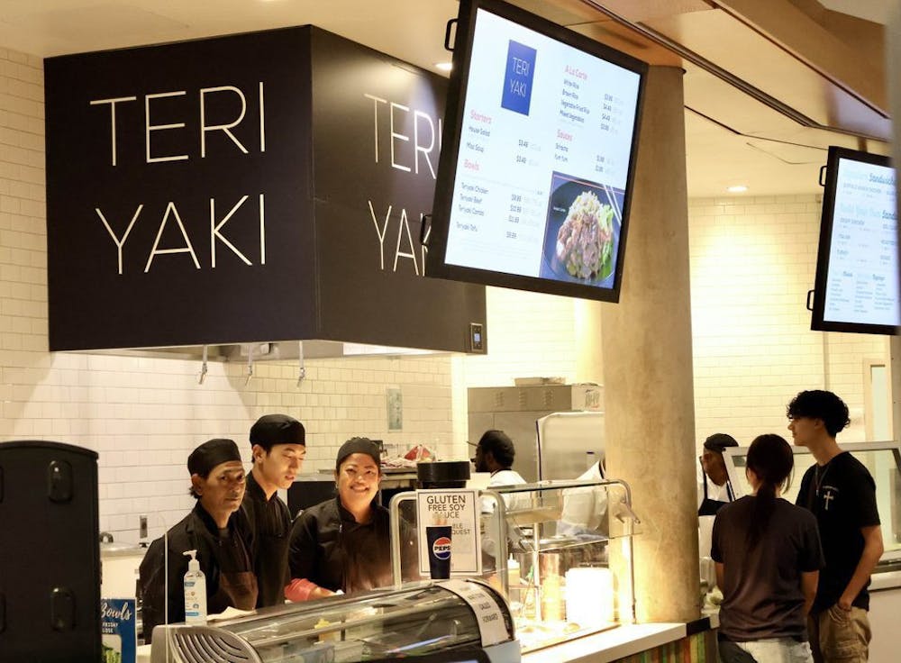 <p><em>A new dining location is now open in the Brower Student Center (Photo by Erin Reilly / Staff Photographer).</em></p>