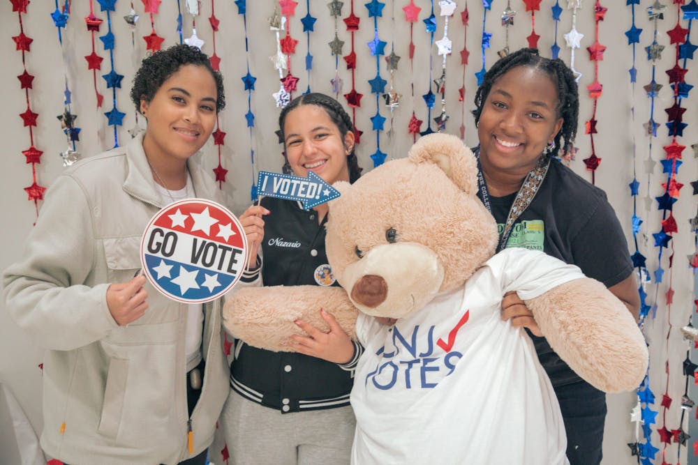 <p><em>Many first-time voters in college have experienced a shift in their political views (Photo by Andre Paras / Staff Photographer).</em></p>