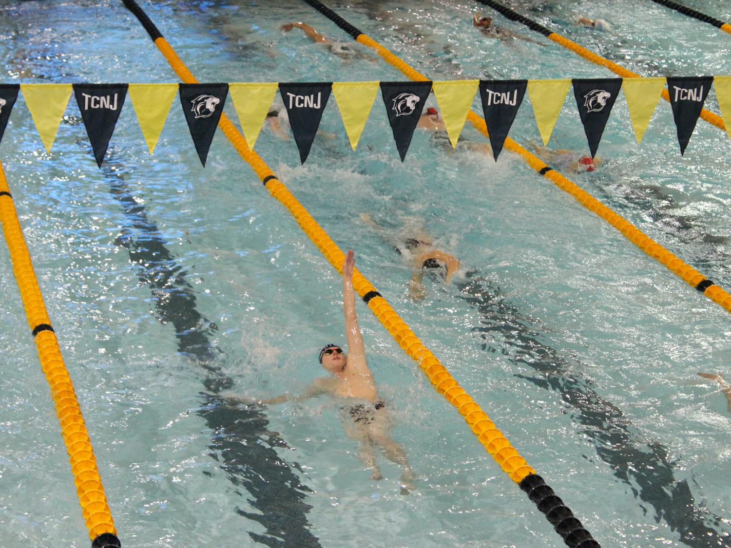 Swimming and Diving celebrated their Senior Day in the final meet of the regular season (Photo Courtesy of Elizabeth Gladstone / Multimedia Coordinator).