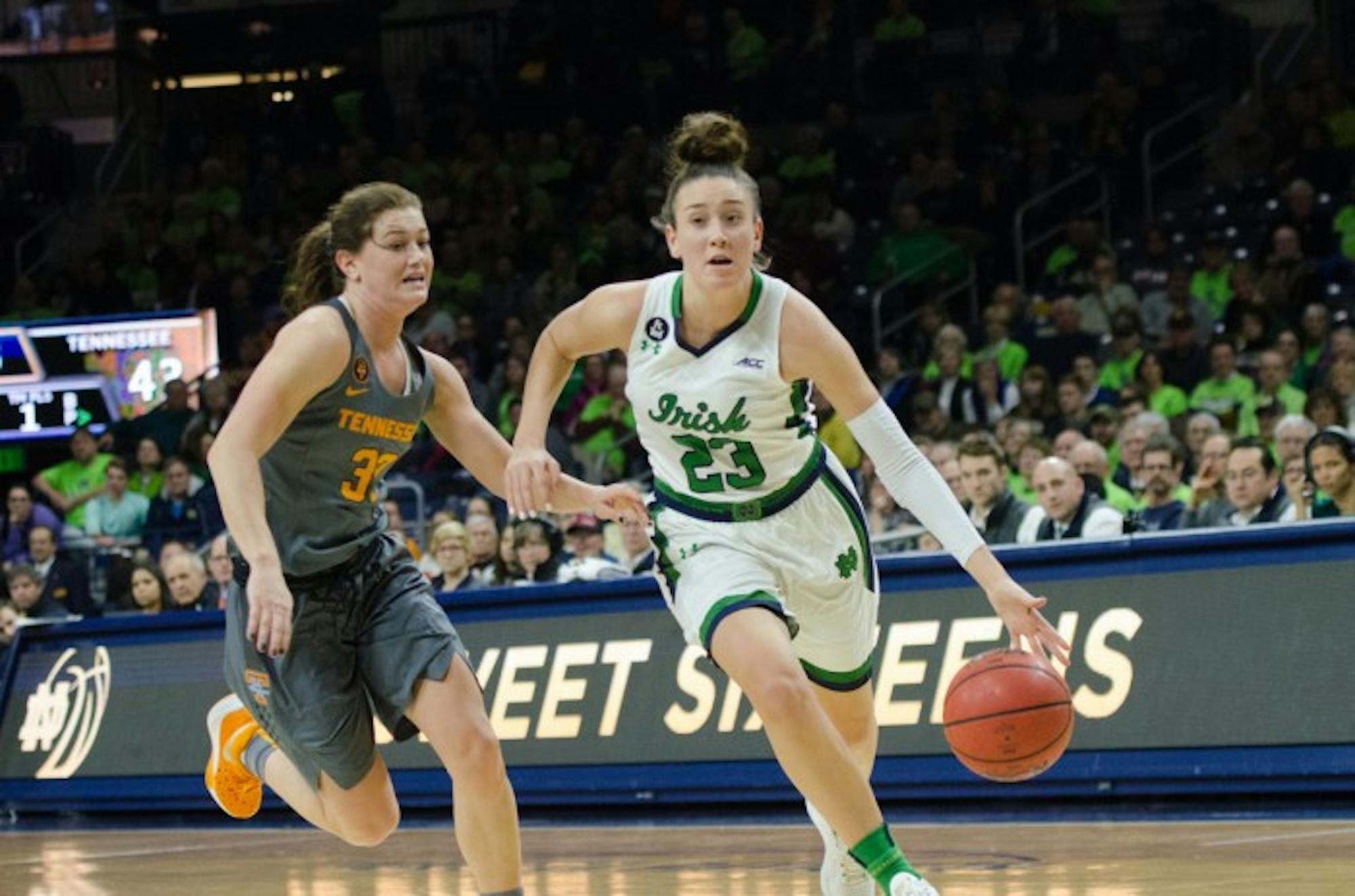 Irish senior guard Michaela Mabrey drives towards the basket during Notre Dame’s 79-66 win over Tennesse on Jan. 18.