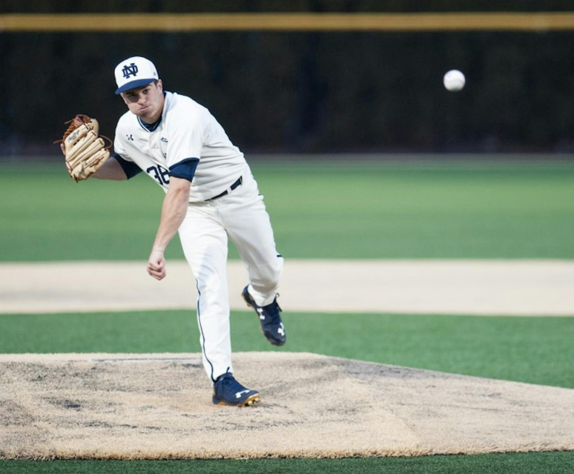 Junior lefty Scott Tully pitches for the Irish during their 8-3 victory over Central Michigan on March 18, 2015 at Eck Stadium. Tully earned the win Sunday, tossing two innings of one-run ball against Gonzaga.