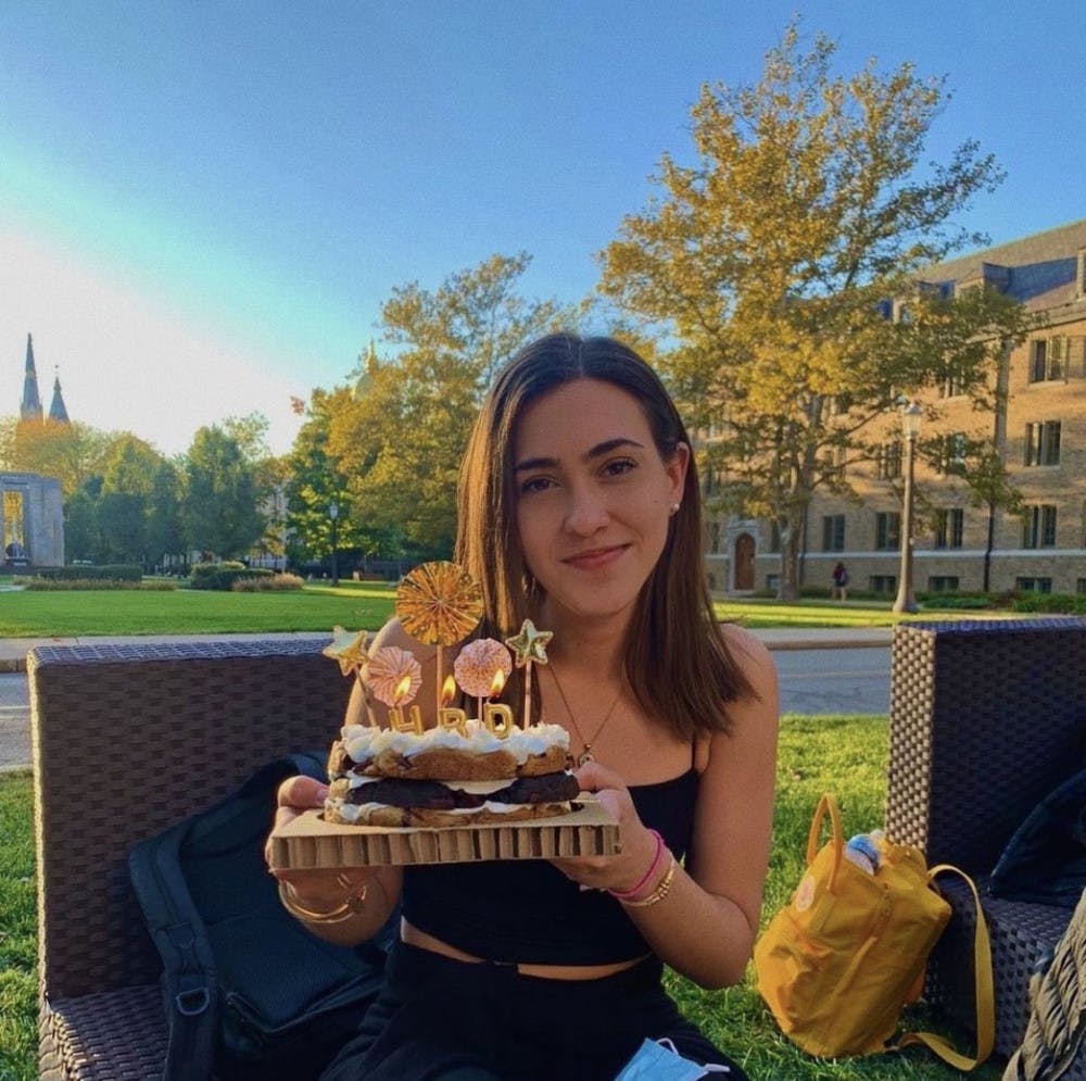 1605213372-2c4a65a3cff3939