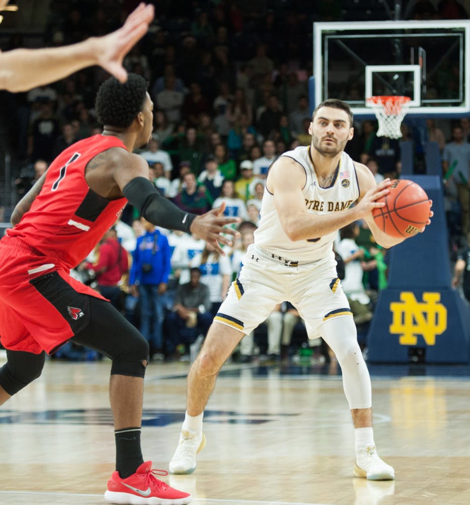 1512519394-5c34ade8d6f7b61