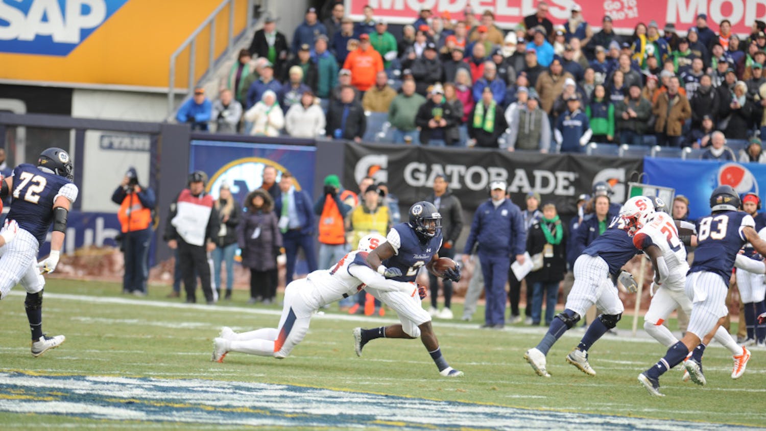 1542500703-af5bee084eeba75