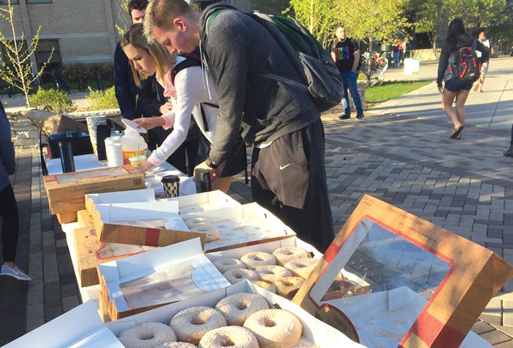 1524525717-4d504bc8cd36fdc