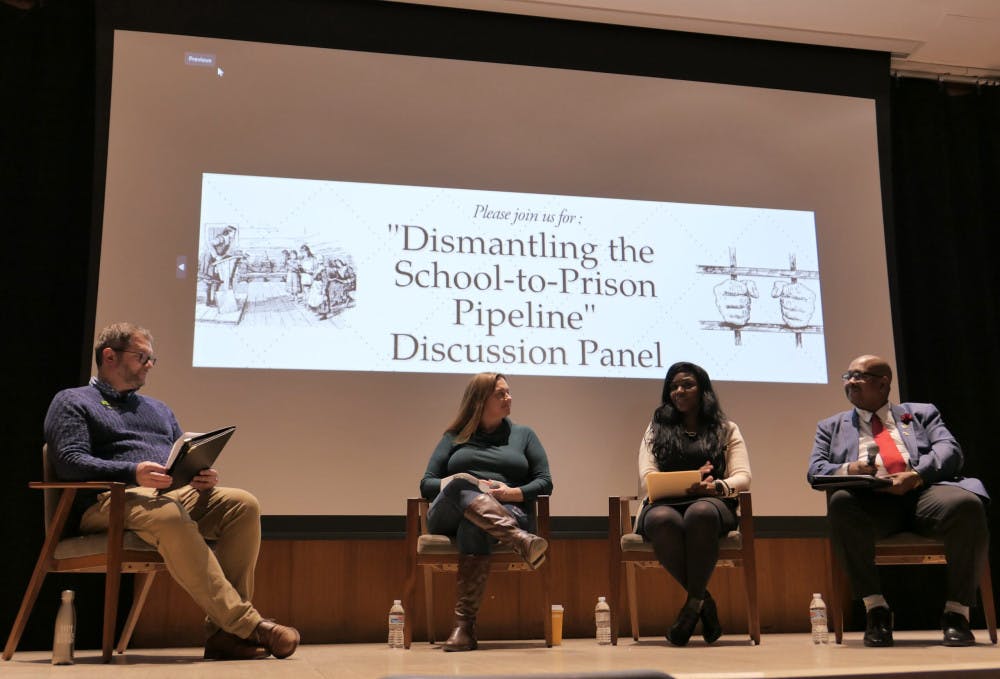 1679407387-74efef4a858ea94