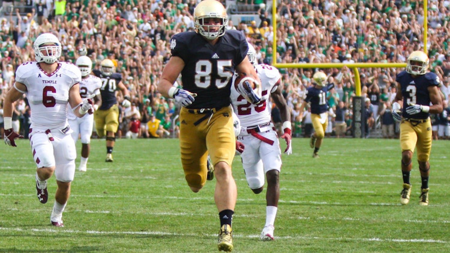 20130831-20130831-Football-Home-Karla-Moreno-Notre-Dame-Notre-Dame-Football-Stadium-Season-Opener-Temple-The-Observer-Win