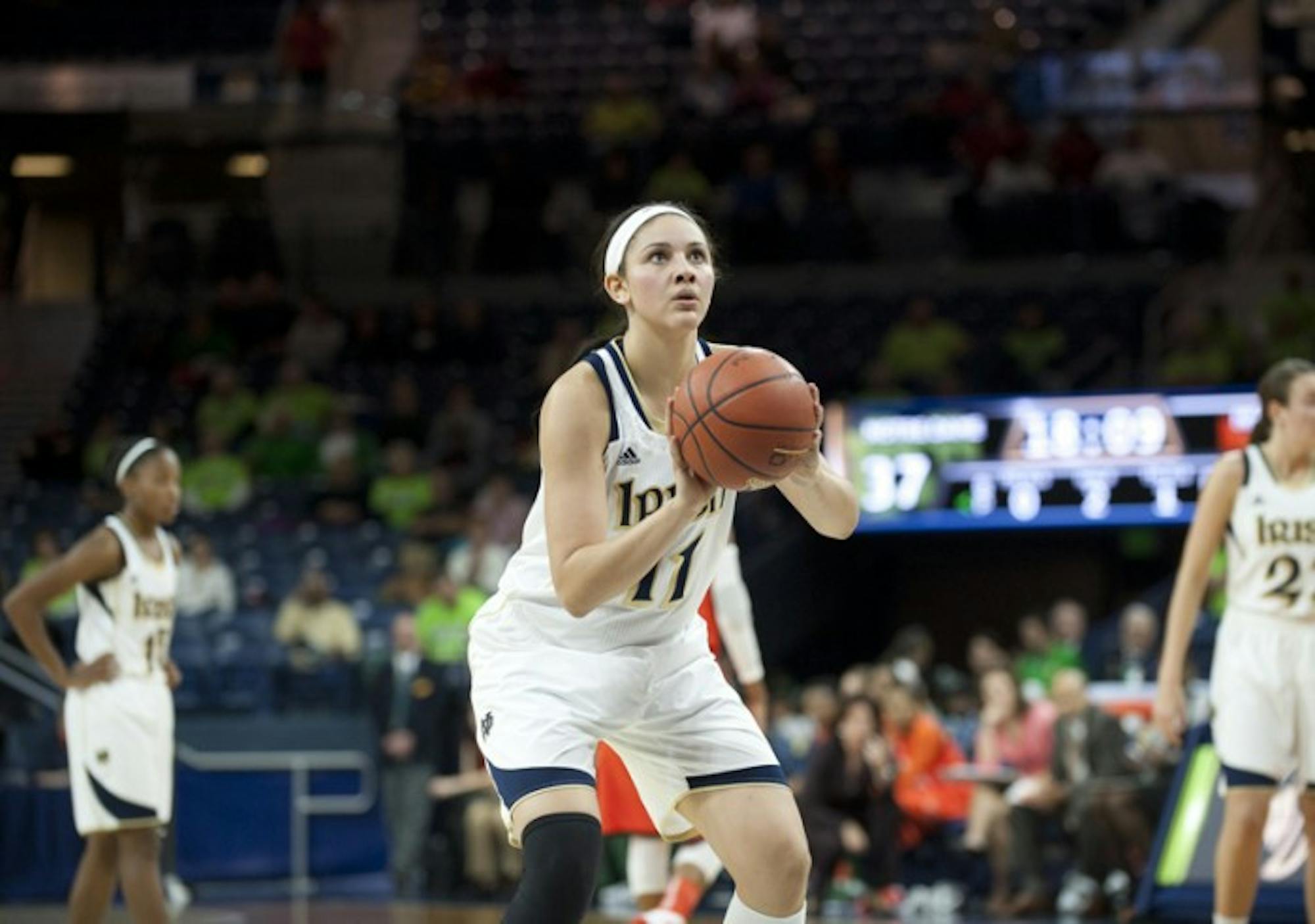 Former Irish forward Natalie Achonwa shoots a free throw during No. 2 Notre Dame’s 79-52 victory over Miami at Purcell Pavilion on Jan. 23, 2014.