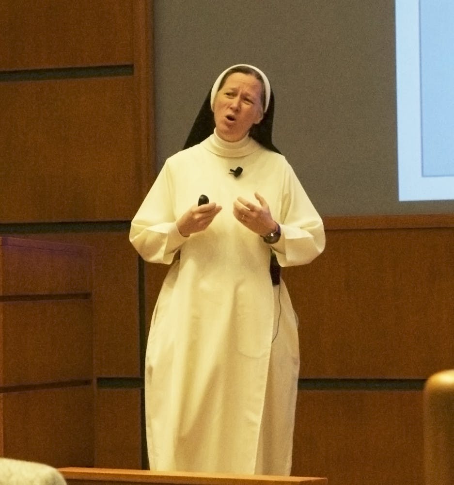 1424042146-a7cf17eda9e5685