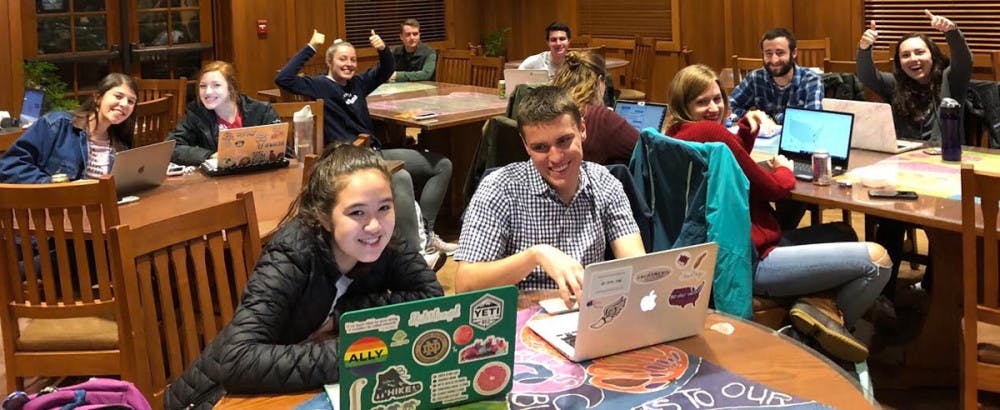 1542575485-55d788513ebd840