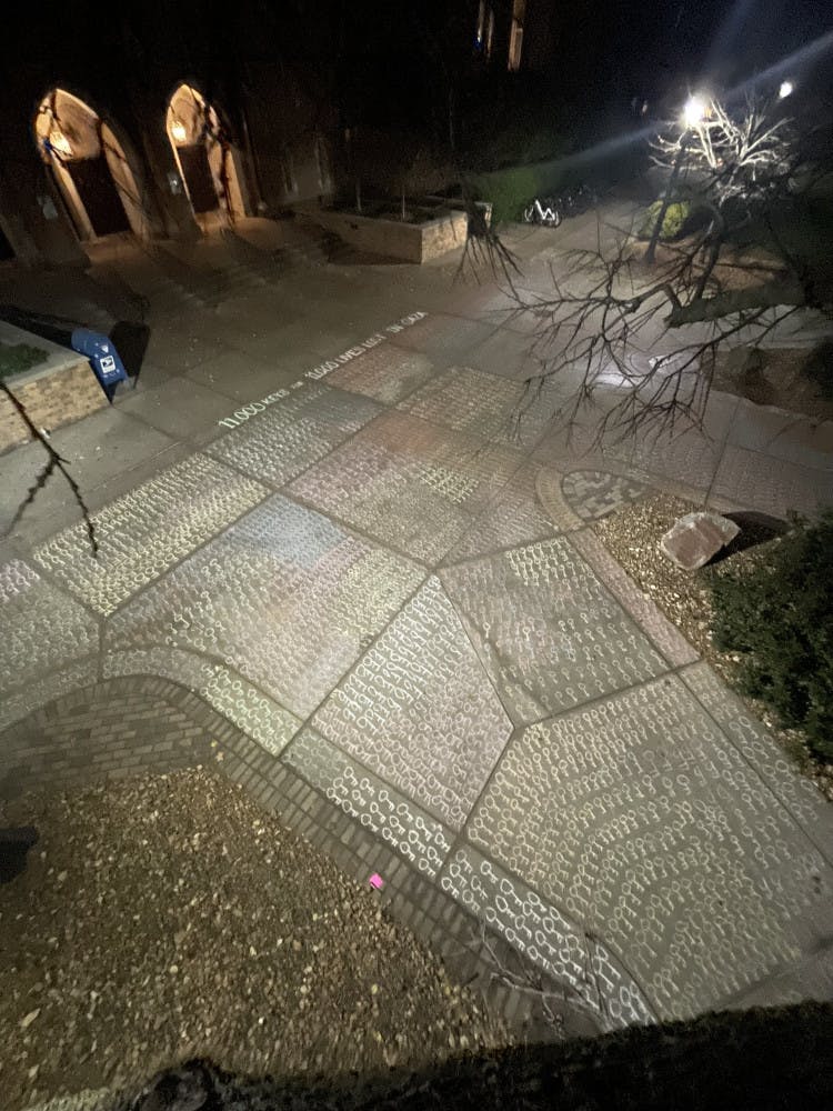 1700433570-8e07c9c7cf2b025