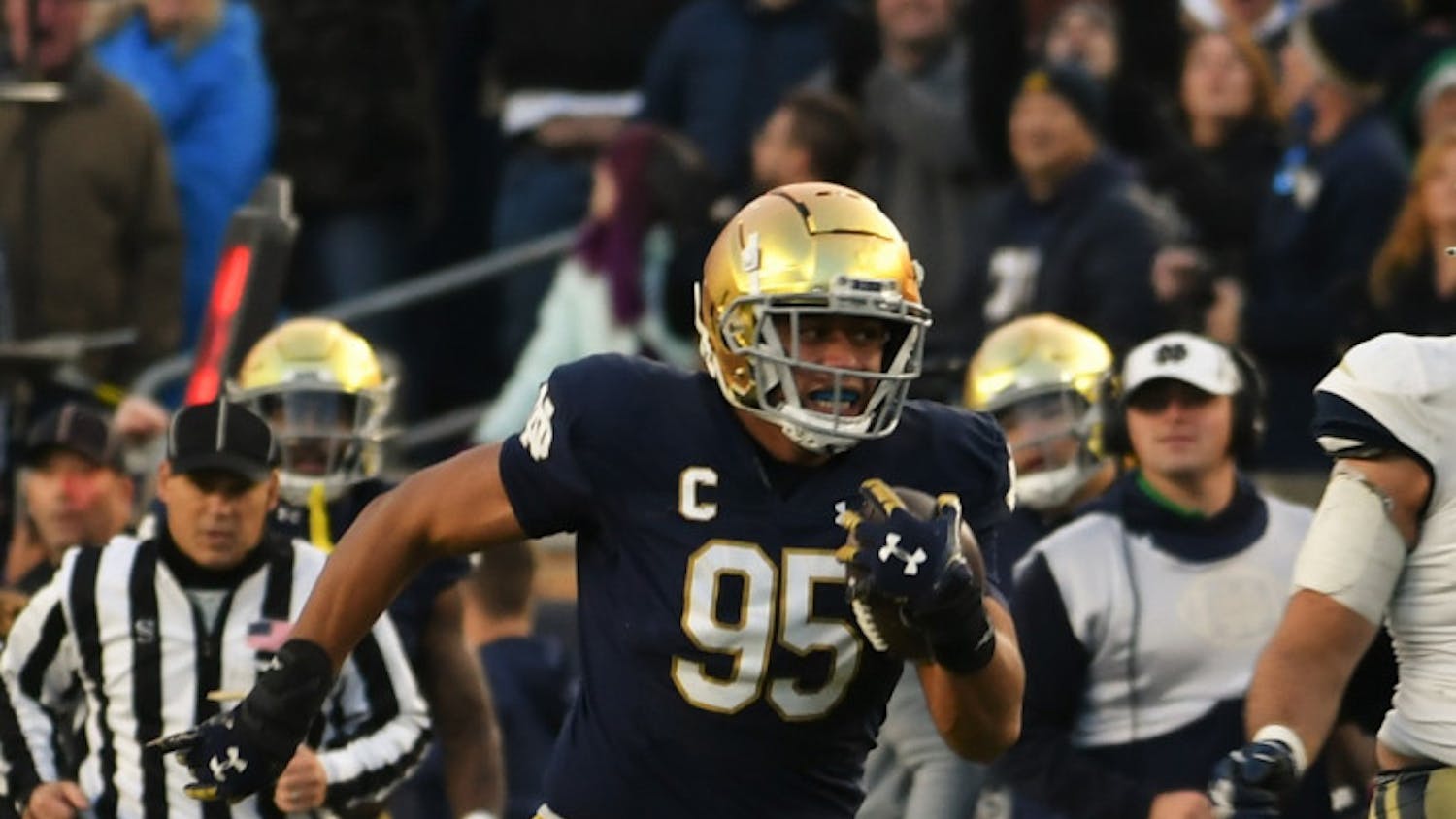 1637950917-ce200c9836aef46