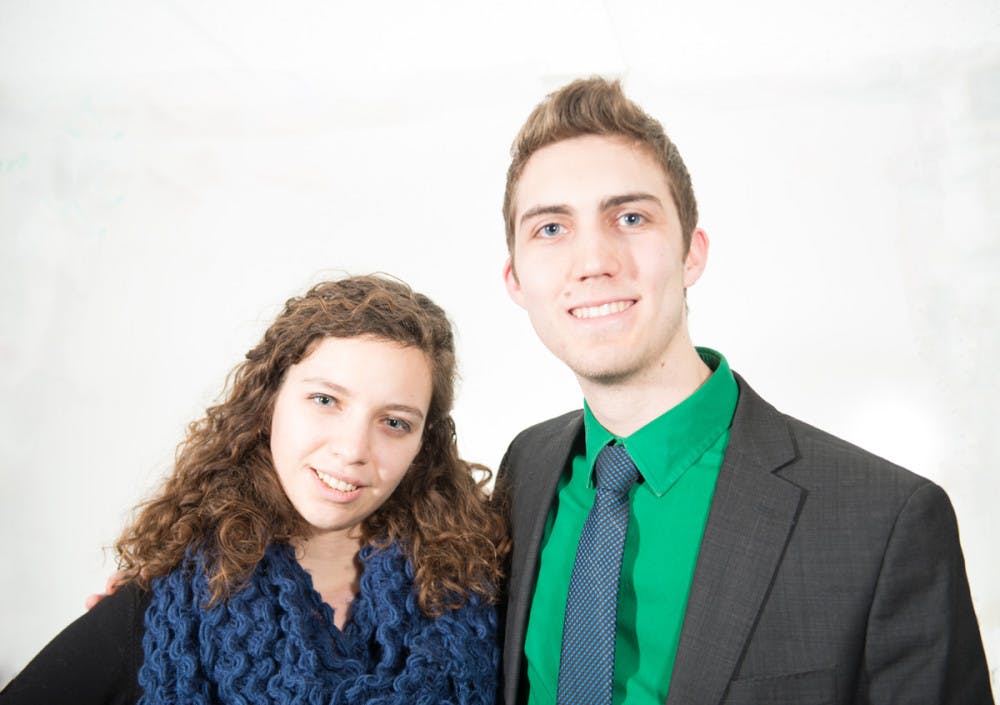 1449713165-f31e57b85801e46