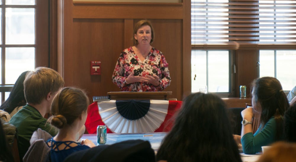 1519770636-86c54705f0949e9