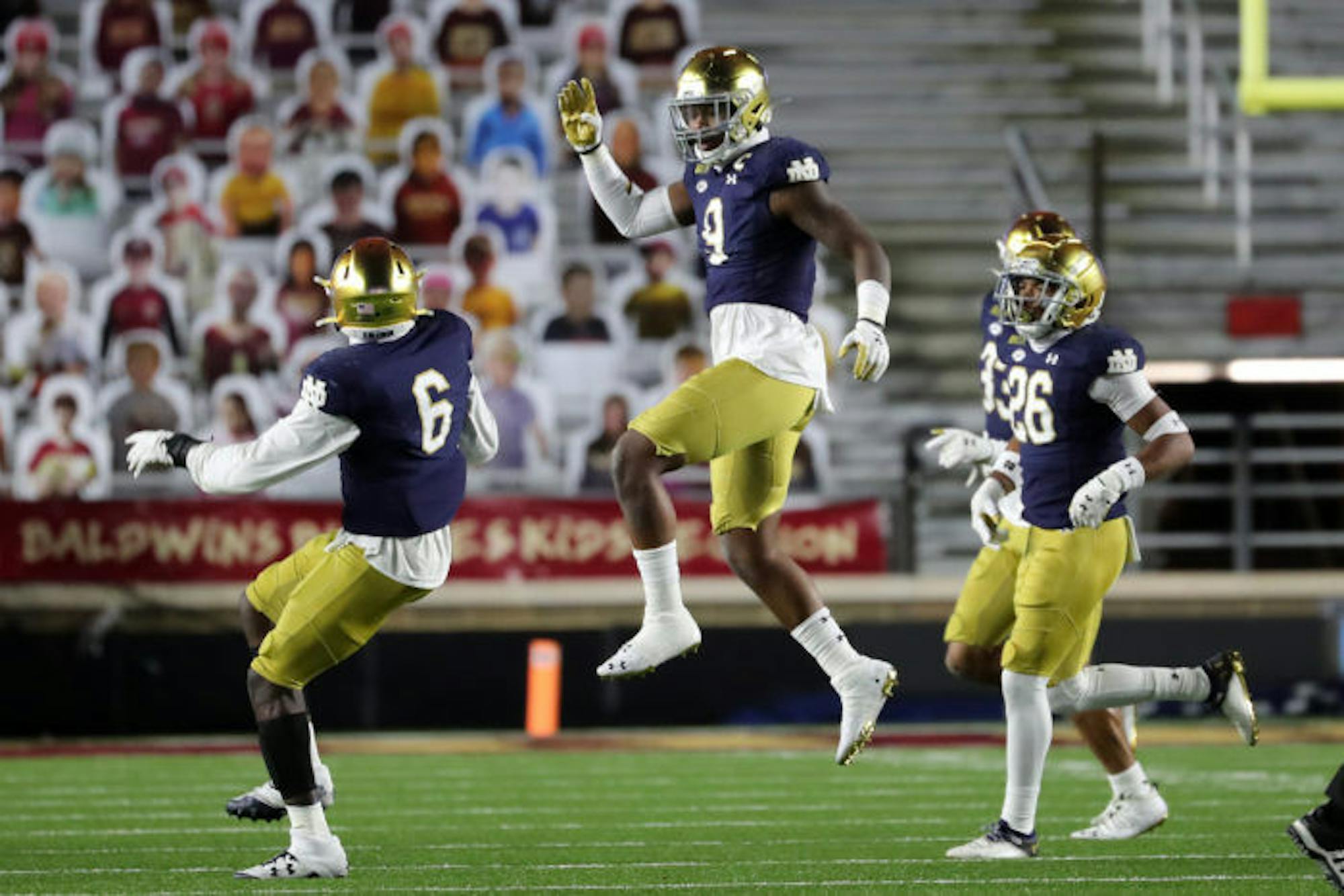 1606433366-e4ebf116454f382-700x467