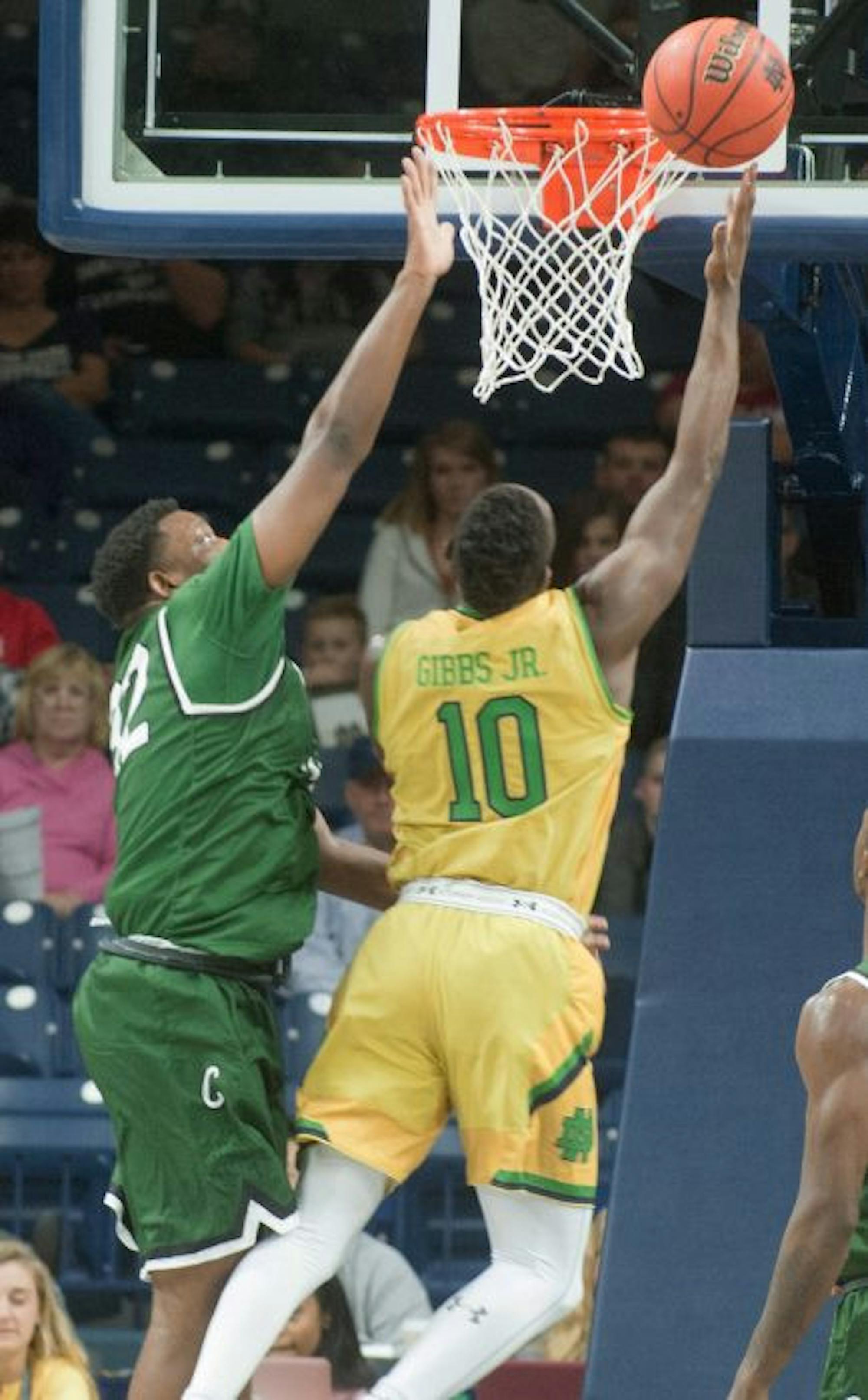 1510881095-29a396e17dc4a07-434x700