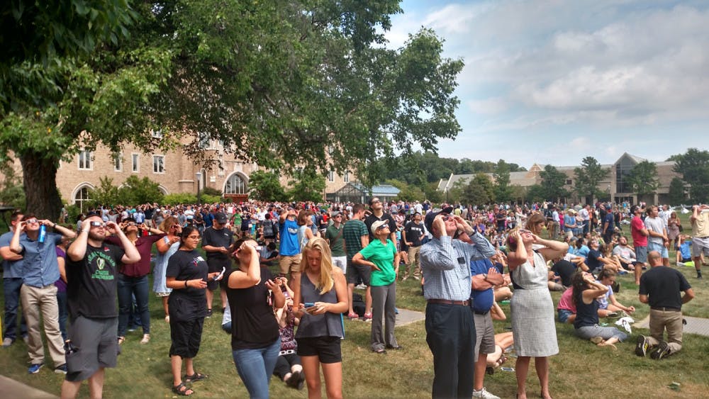 1503362809-2d7a805ba592eae