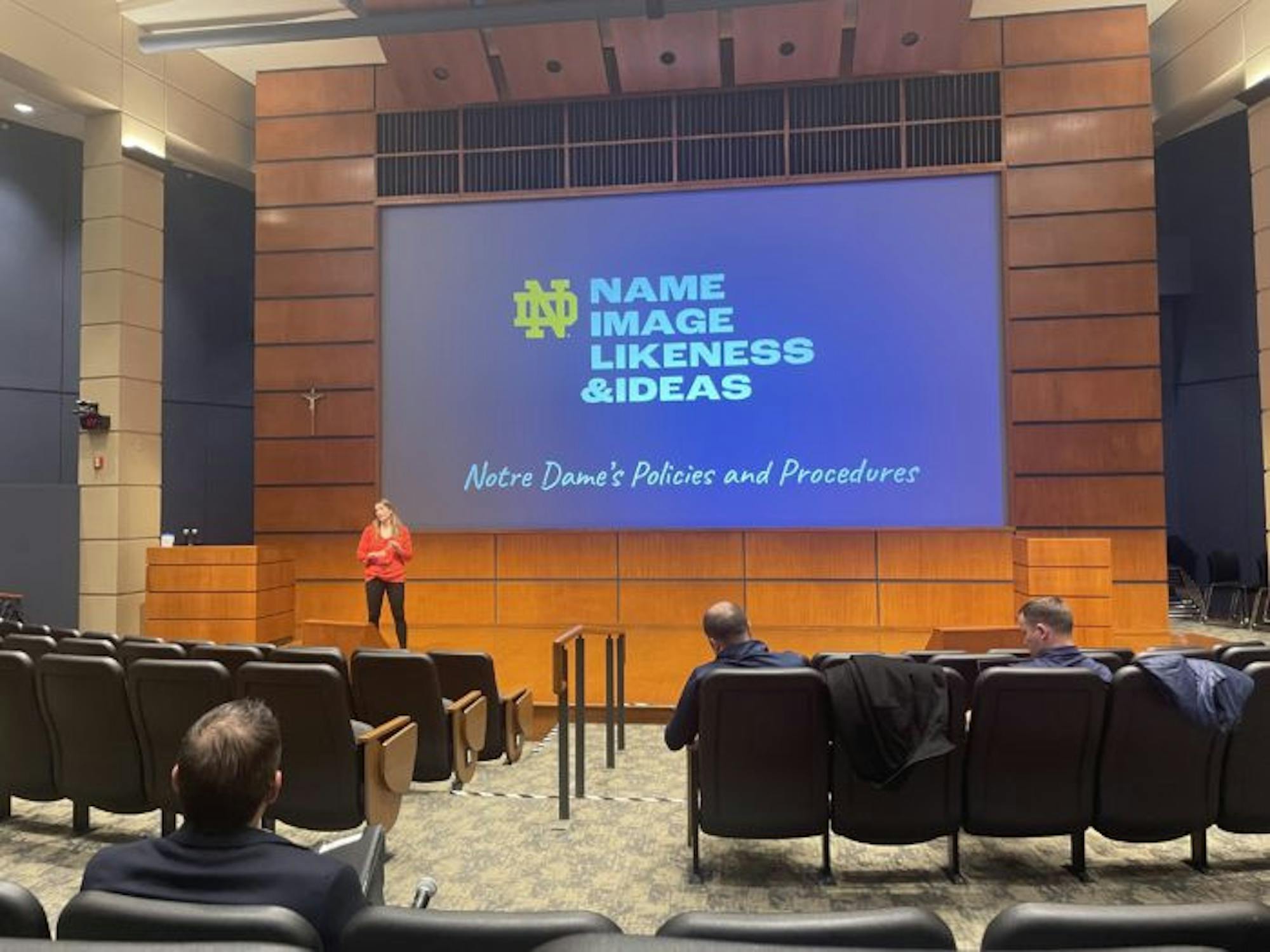 Senior associate athletic director Claire VeNard details Notre Dame's NIL policies, from not violating Du Lac to partnerships with marketplaces ran by Notre Dame alumuni.