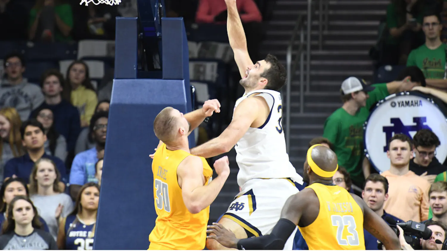 1575931039-b846968f269cee7