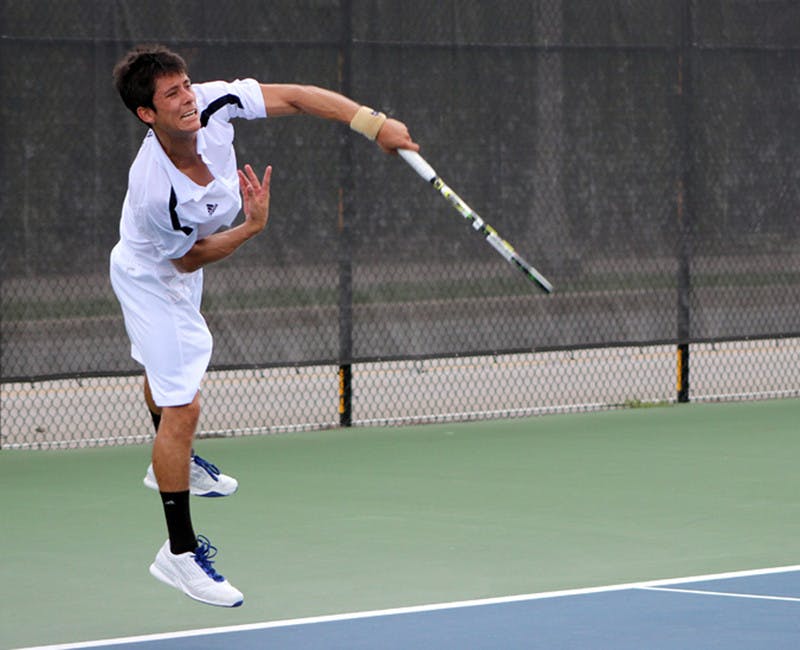 Tennis-Cleveland-State-shot-by-Emmet-Farnan
