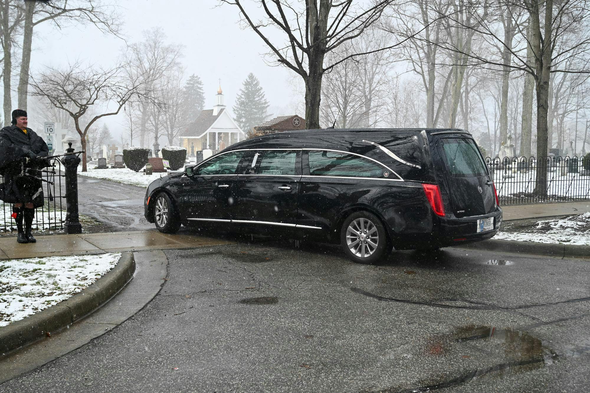 20260316, funeral, Jonathan Karr, Lou Holtz-43.jpg