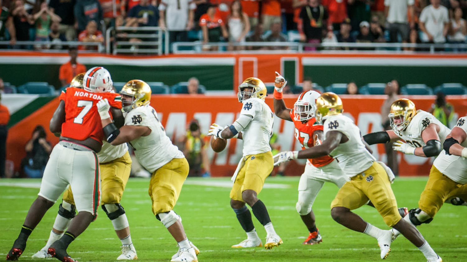 1510452791-fae4a8c88e1b46d