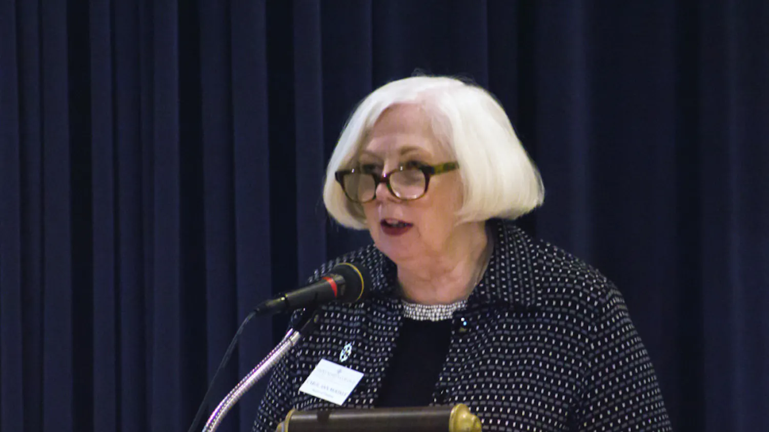 1460683861-2afe3ccdec559ed