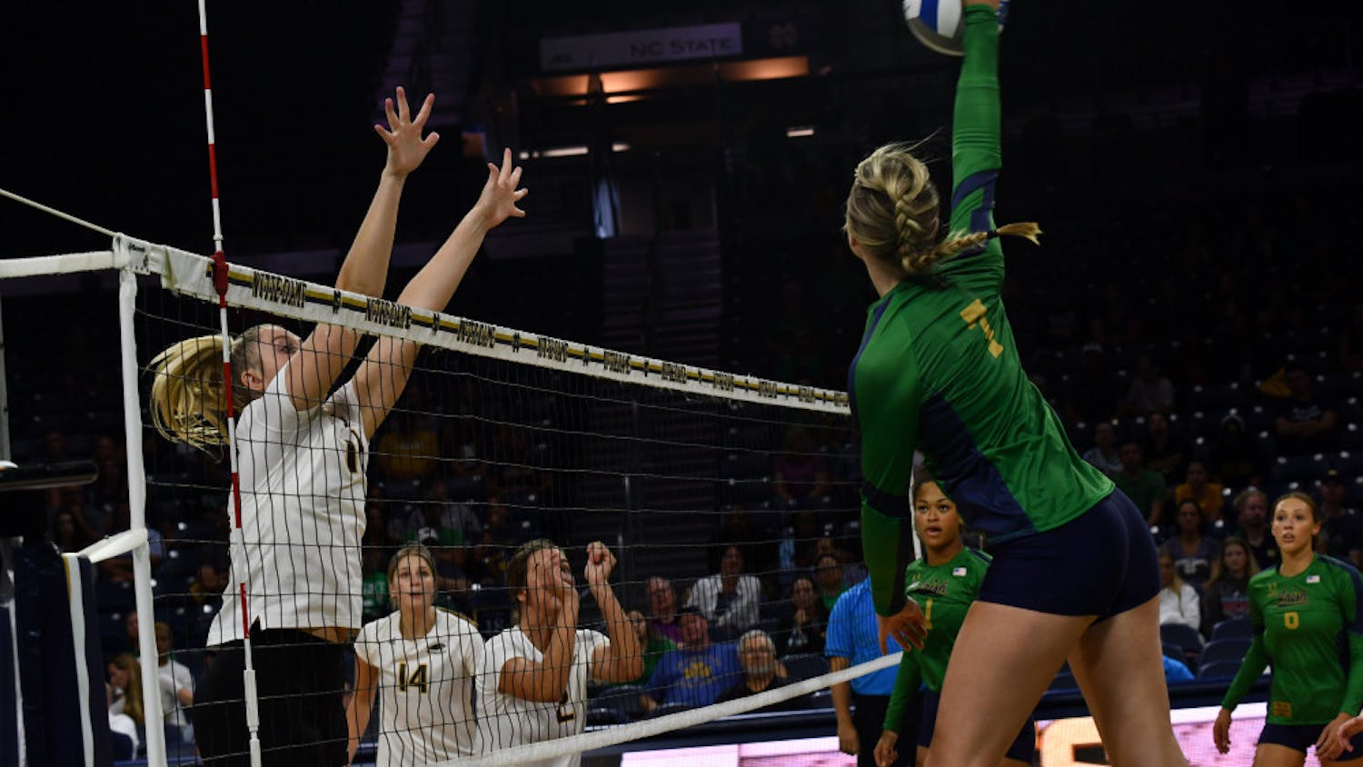 1696270947-df04d8276f7d348