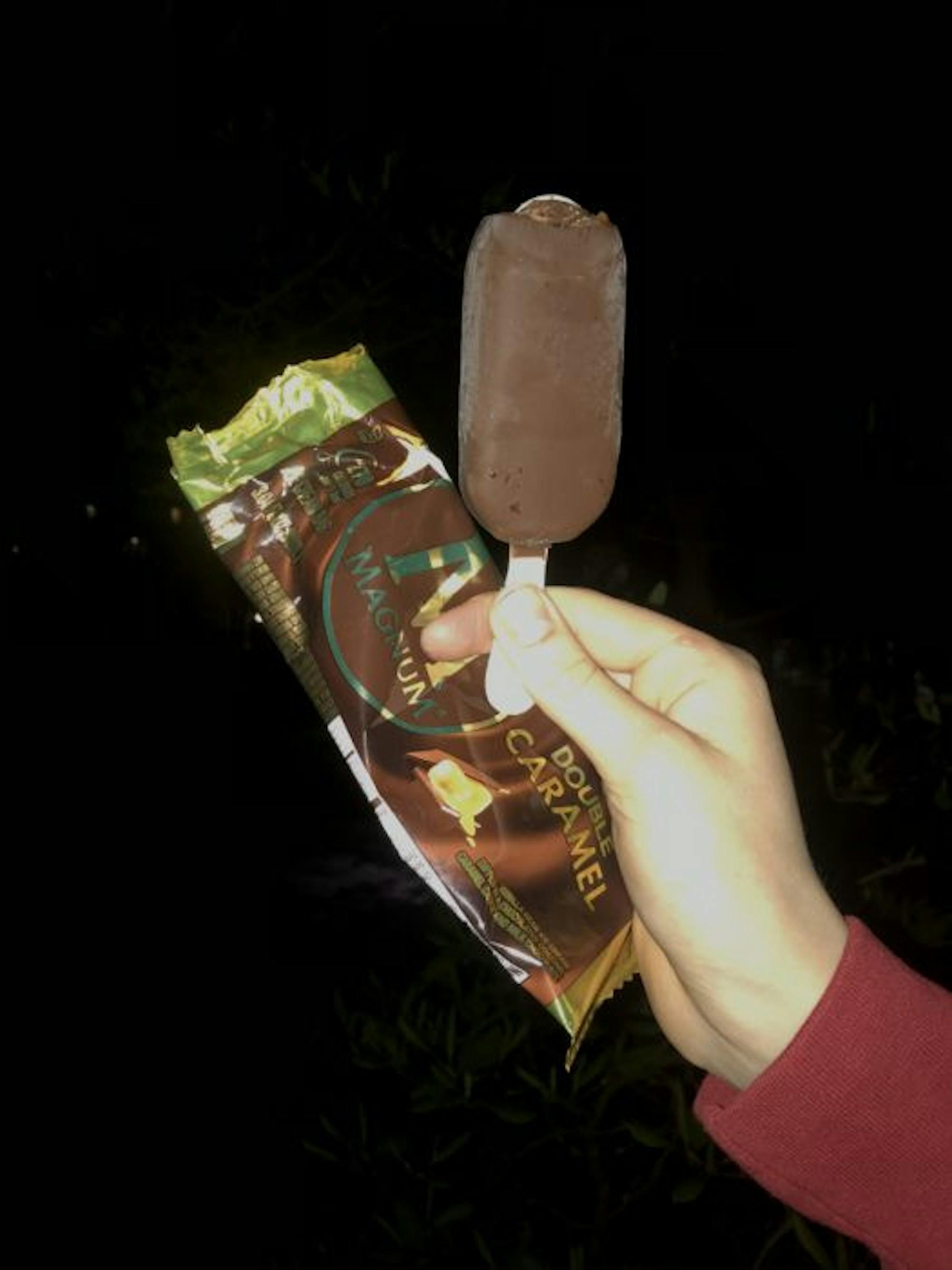 1619892106-b4e33fb1cdbf82c-525x700