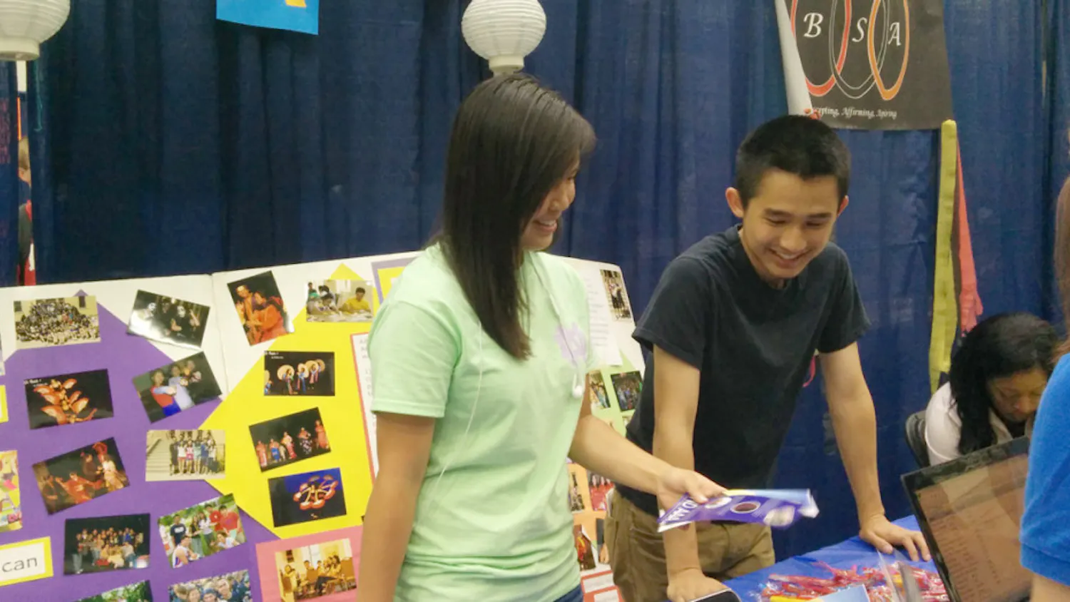 1409701085-352523fa1642566