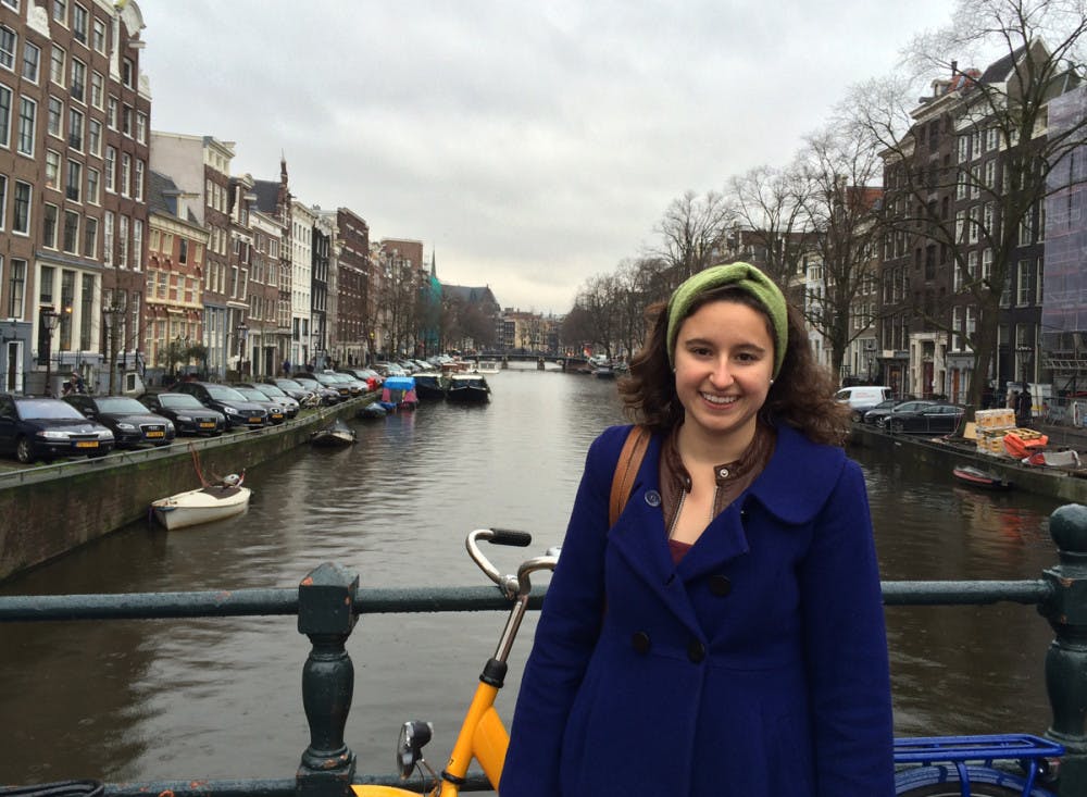 1421715496-7417f2ce995d462