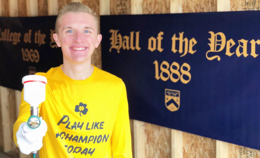 1534805880-f5a563f067ae384