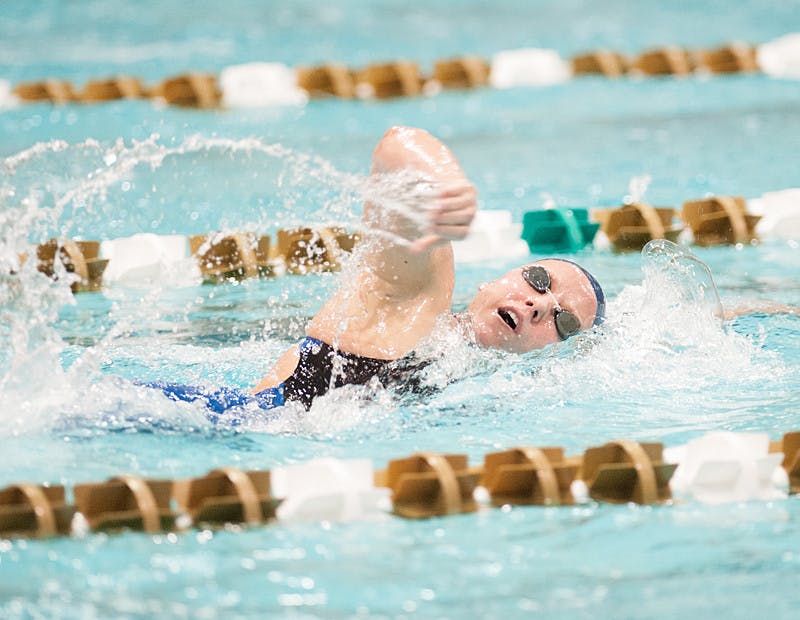 20140131-2013-2014-20140131-by-Grant-Tobin-Mens-Pool-Rolfs-Aquatic-Center-Swimming-Womens