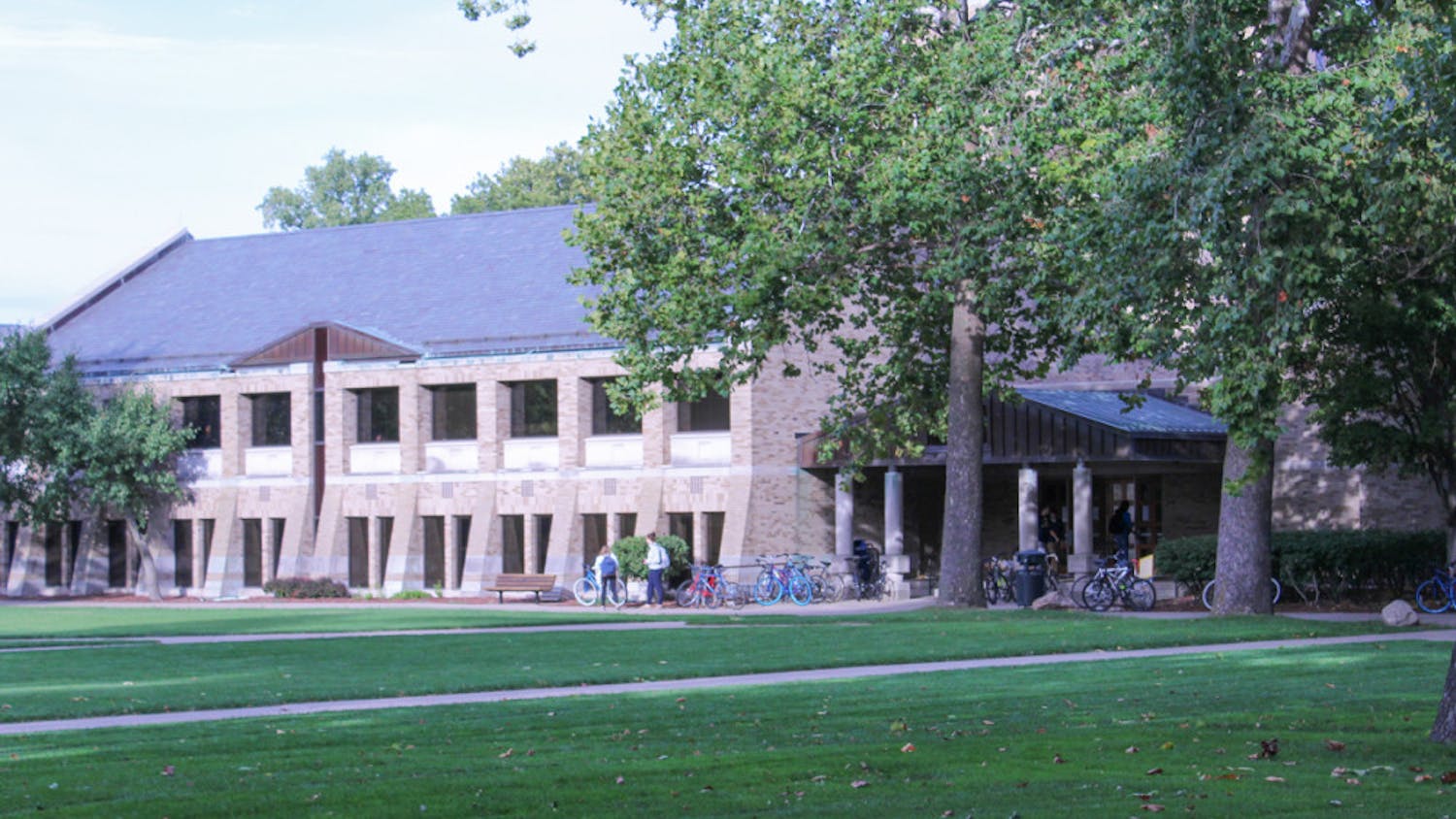 1475109713-c6ff14b36649cd5