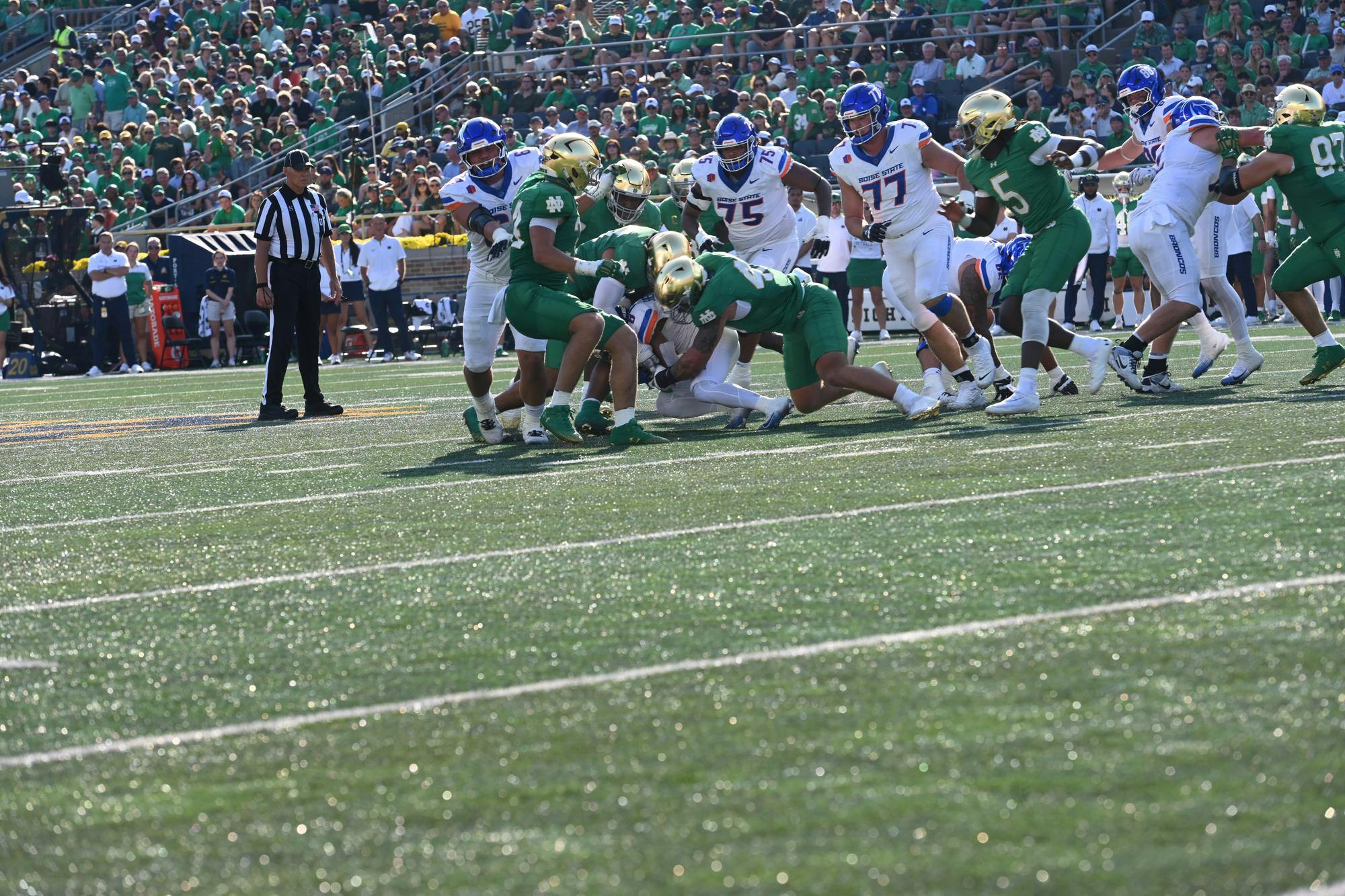 20251004, boise state, Football Jonathan Karr-4.jpg