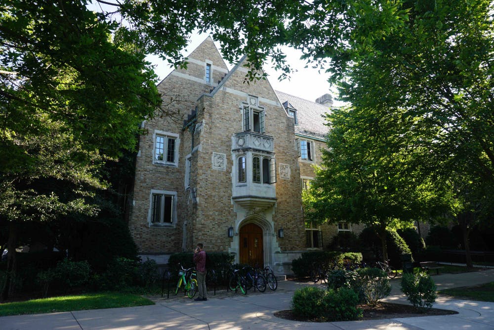 1535652949-38db87dc1267c51