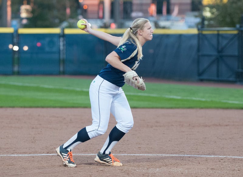 20131009-By-Zachary-Llorens-Womens-Softball-Zachary-Llorens