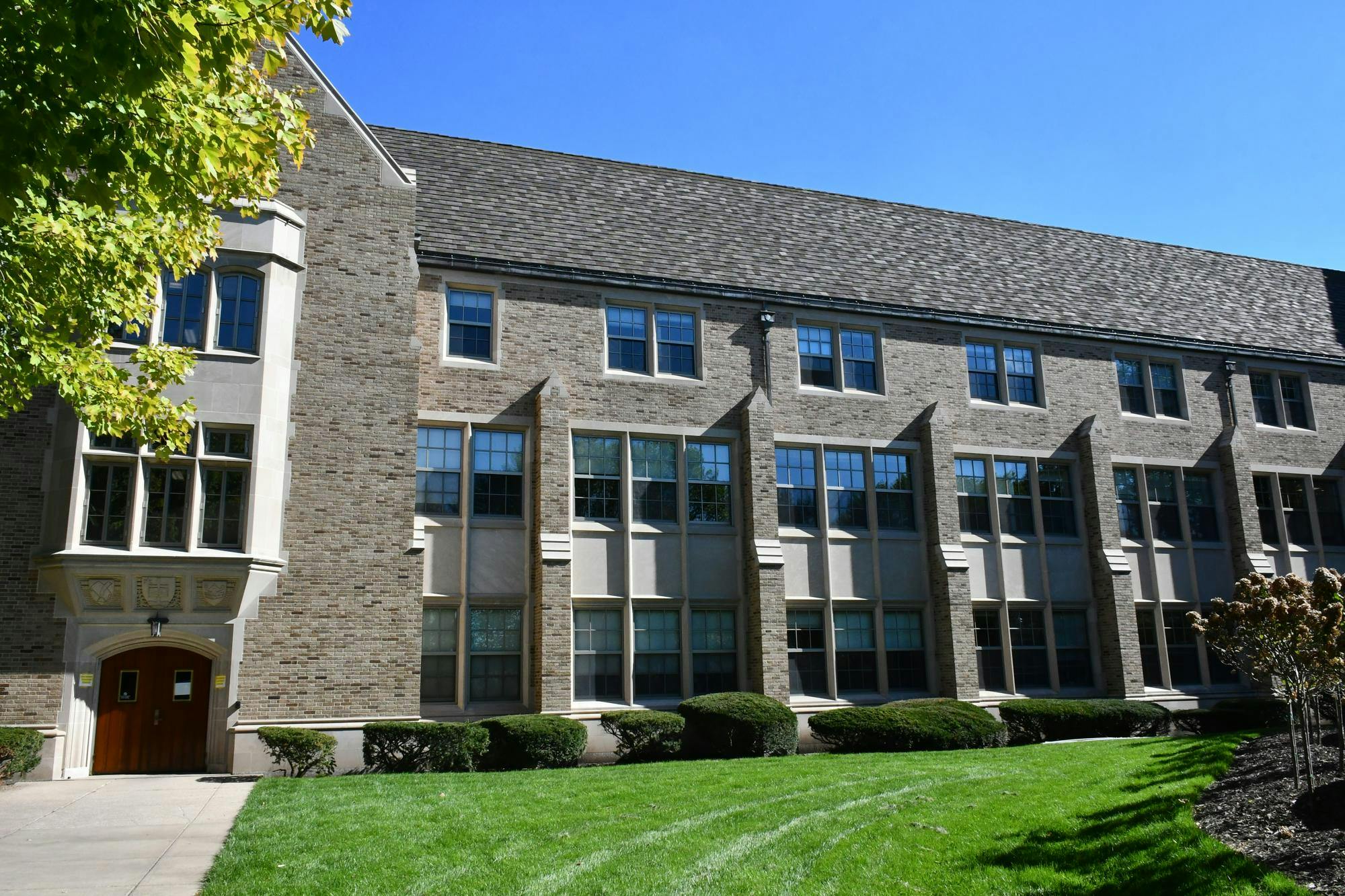 O'Shaughnessy Hall includes a variety of academic departments.JPG