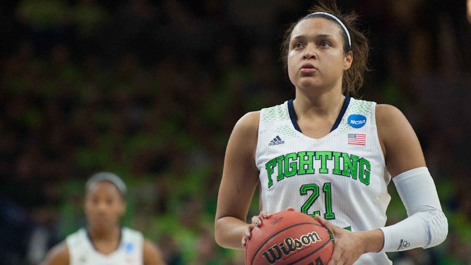 1397515239-Kayla-McBride-20140331-20140331-Baylor-Bears-By-Michael-Yu.-2013-2014-Elite-Eight-Purcell-Pavillion-Womens-Basketball