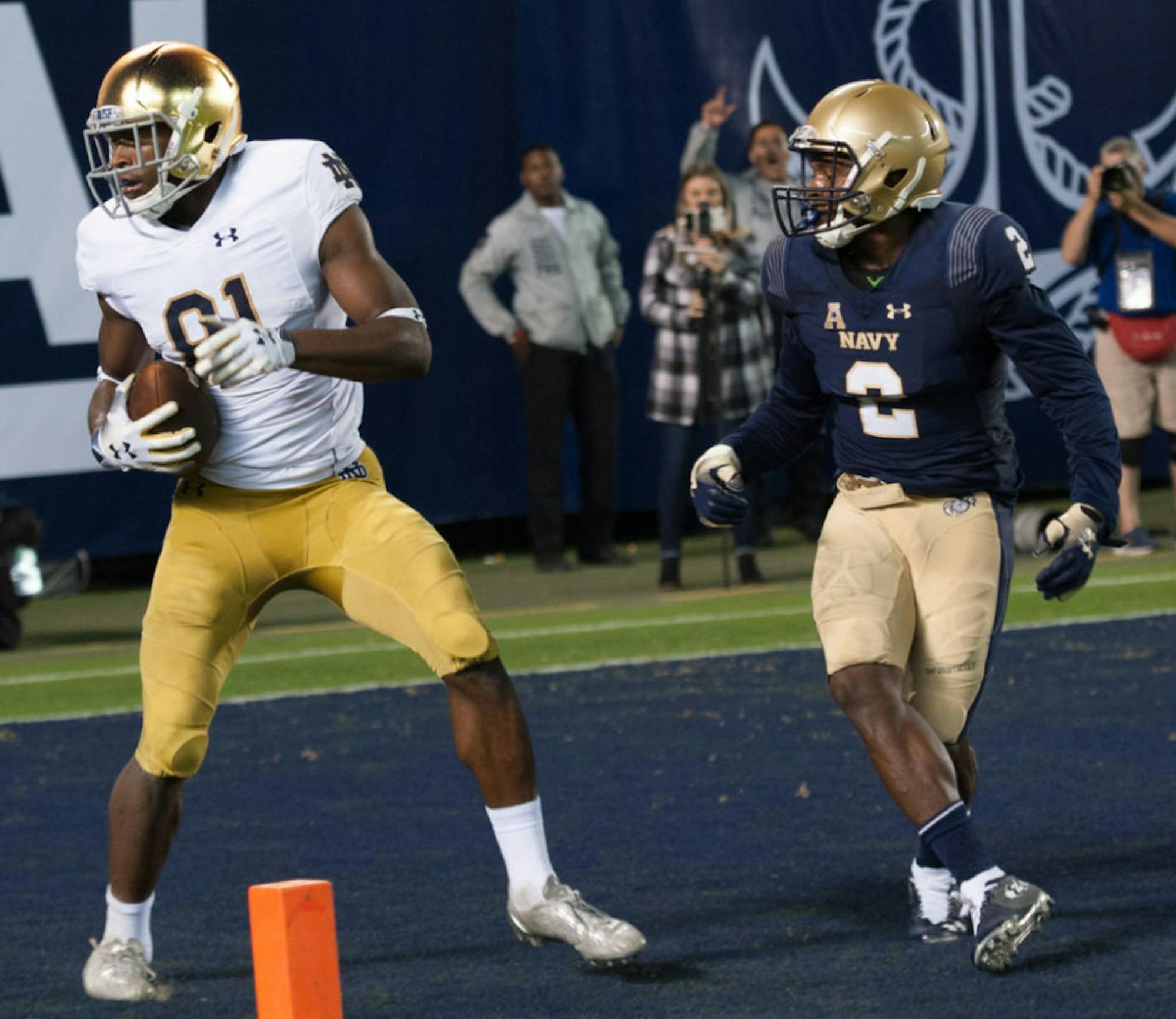 1541123986-d35b963599ce4c3-1024x887