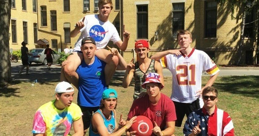 1618508225-7d4a8735238fed3