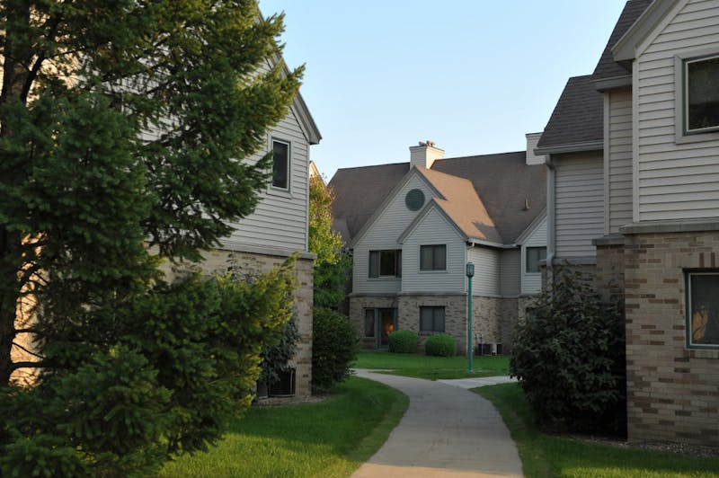 University opens Fischer apartmentstyle housing to undergraduates