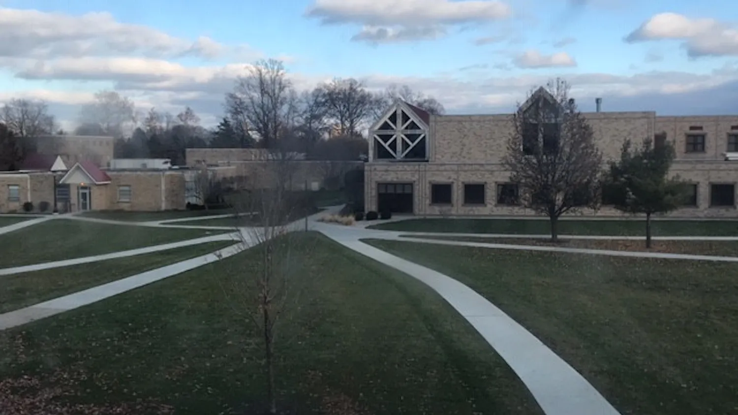 1592396355-1d1cf7b3d565379