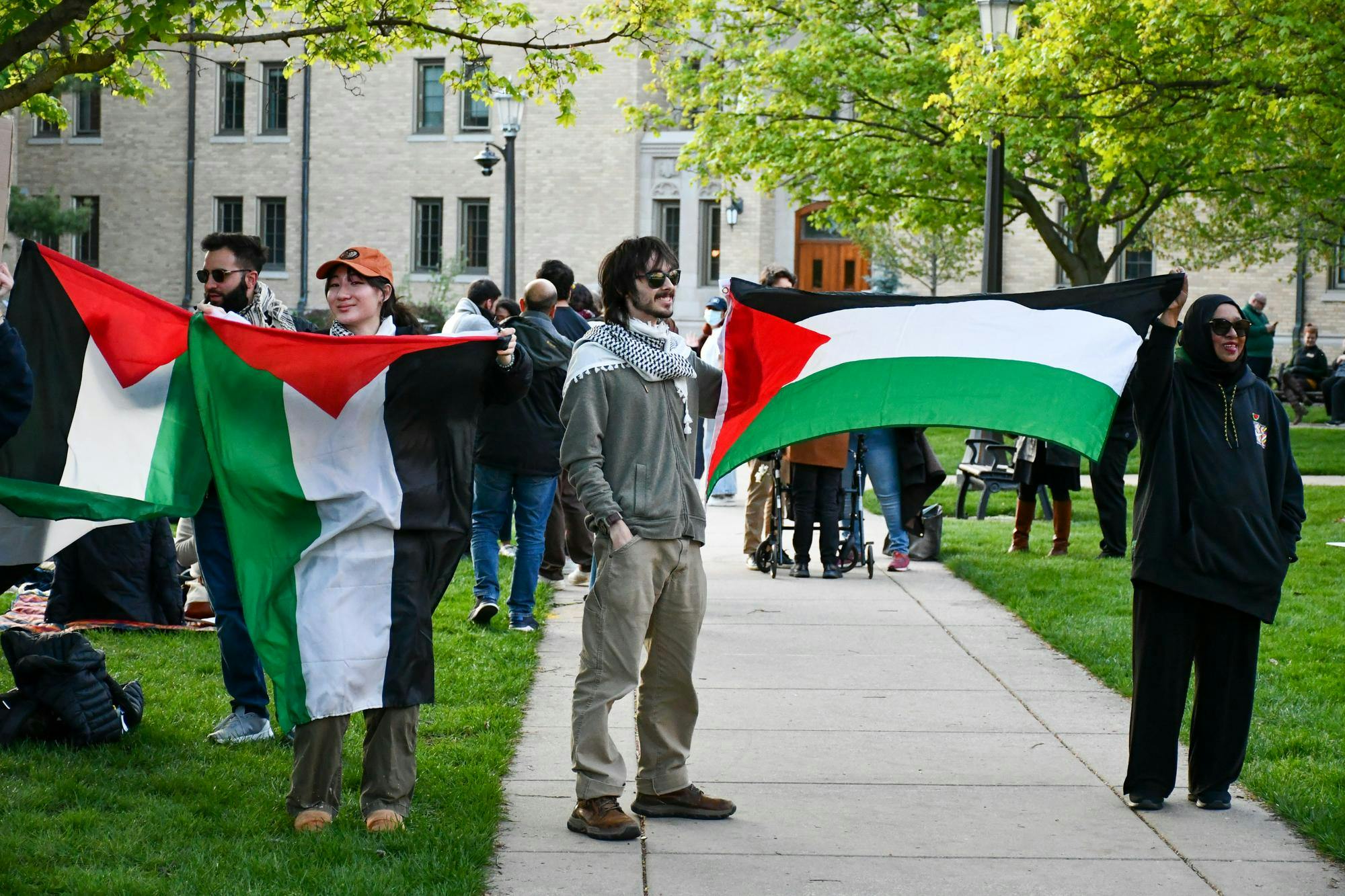 Sit-in for Palestine, April 25