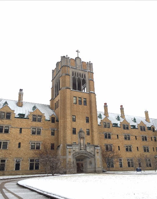 1585526935-54185e1c15f7644