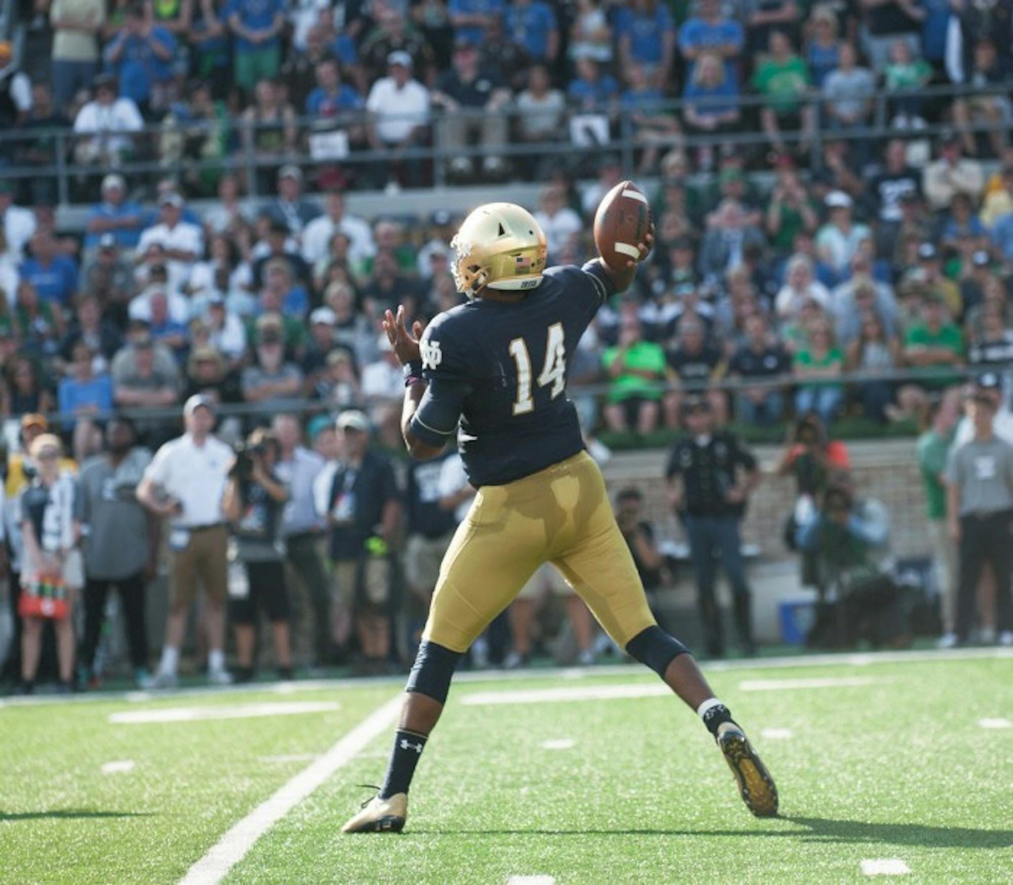 Notre Dame junior quarterback DeShone Kizer fires a pass during Notre Dame’s 38-35 loss to Duke on Saturday.