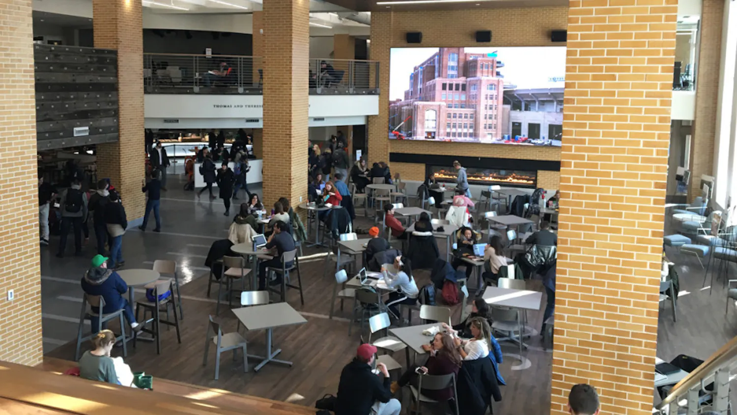 1516144250-5735b5694b76bc2