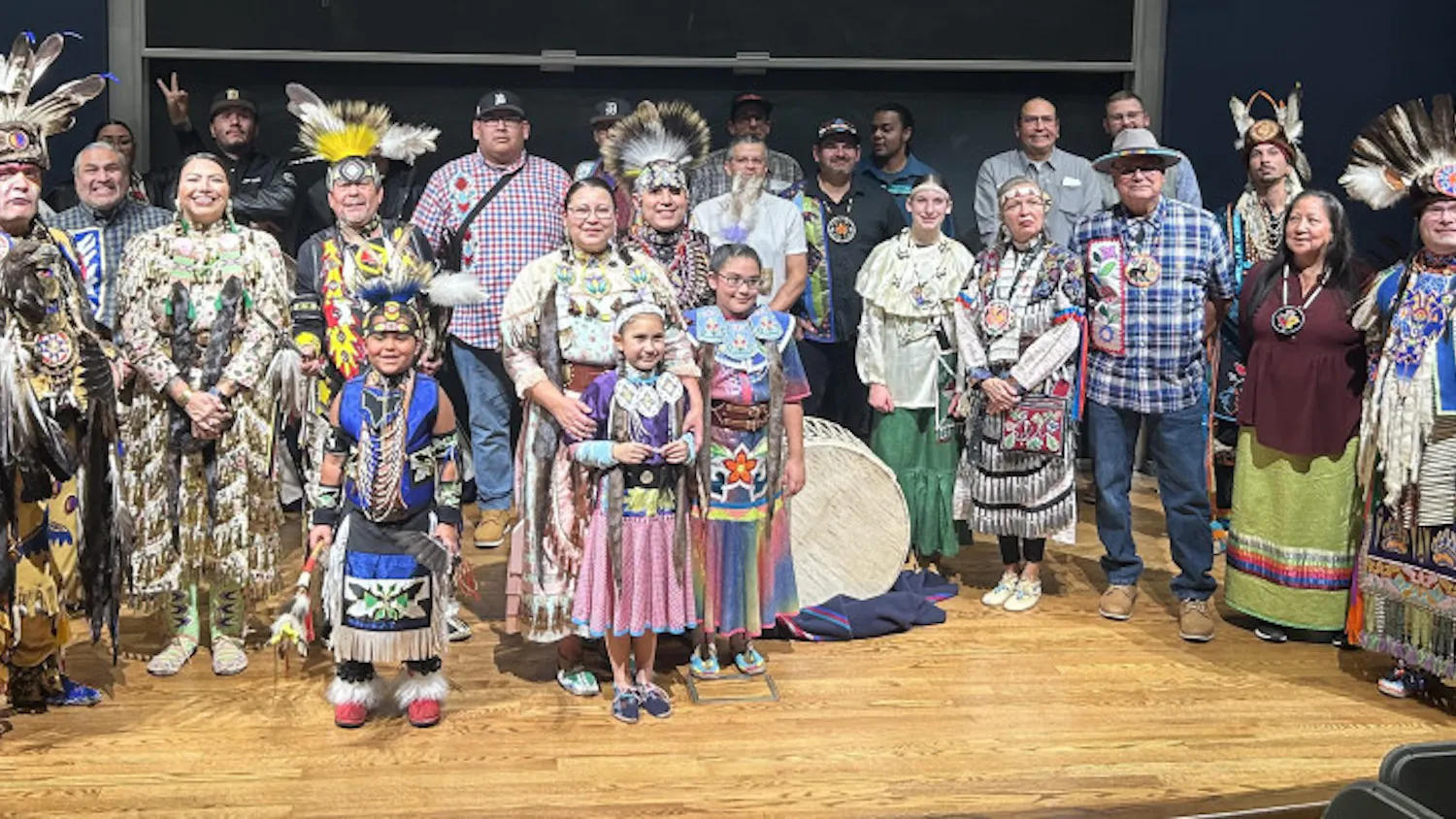 1699566980-1d2075f4b549645-e1699585246674