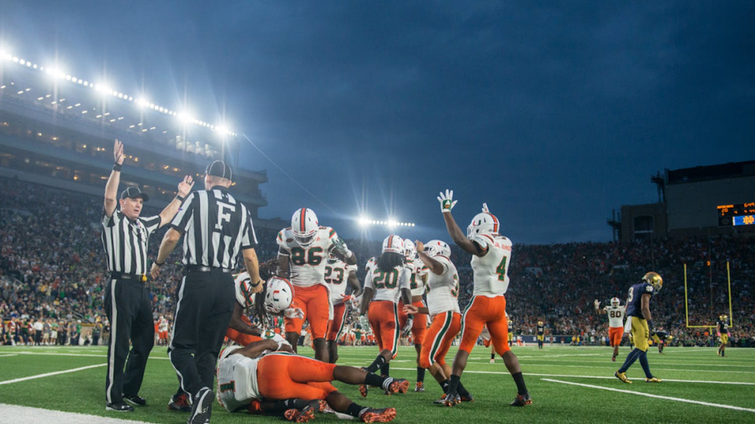 1477869496-f7c8e50b434e2f2