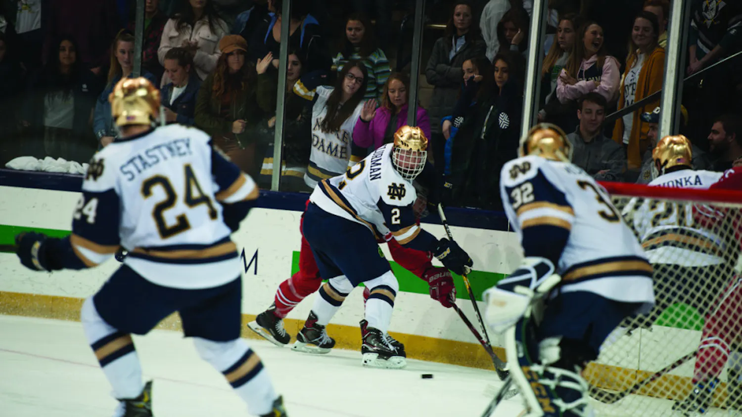 1541726019-01ef0d7a8d0b7a6